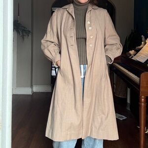 VINTAGE Betty Rose Women’s Coat Cream Size Small/Medium